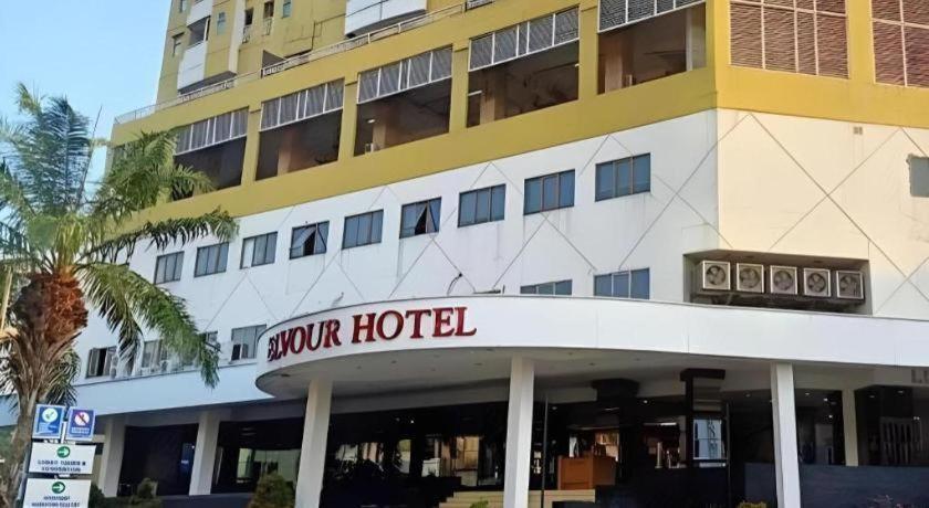 Great Western Hotel & Resort Serpong - Tangerang Exterior foto
