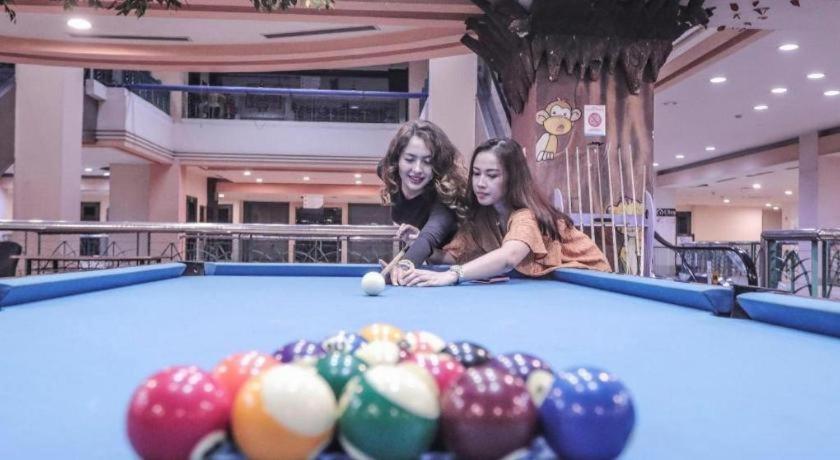 Great Western Hotel & Resort Serpong - Tangerang Exterior foto